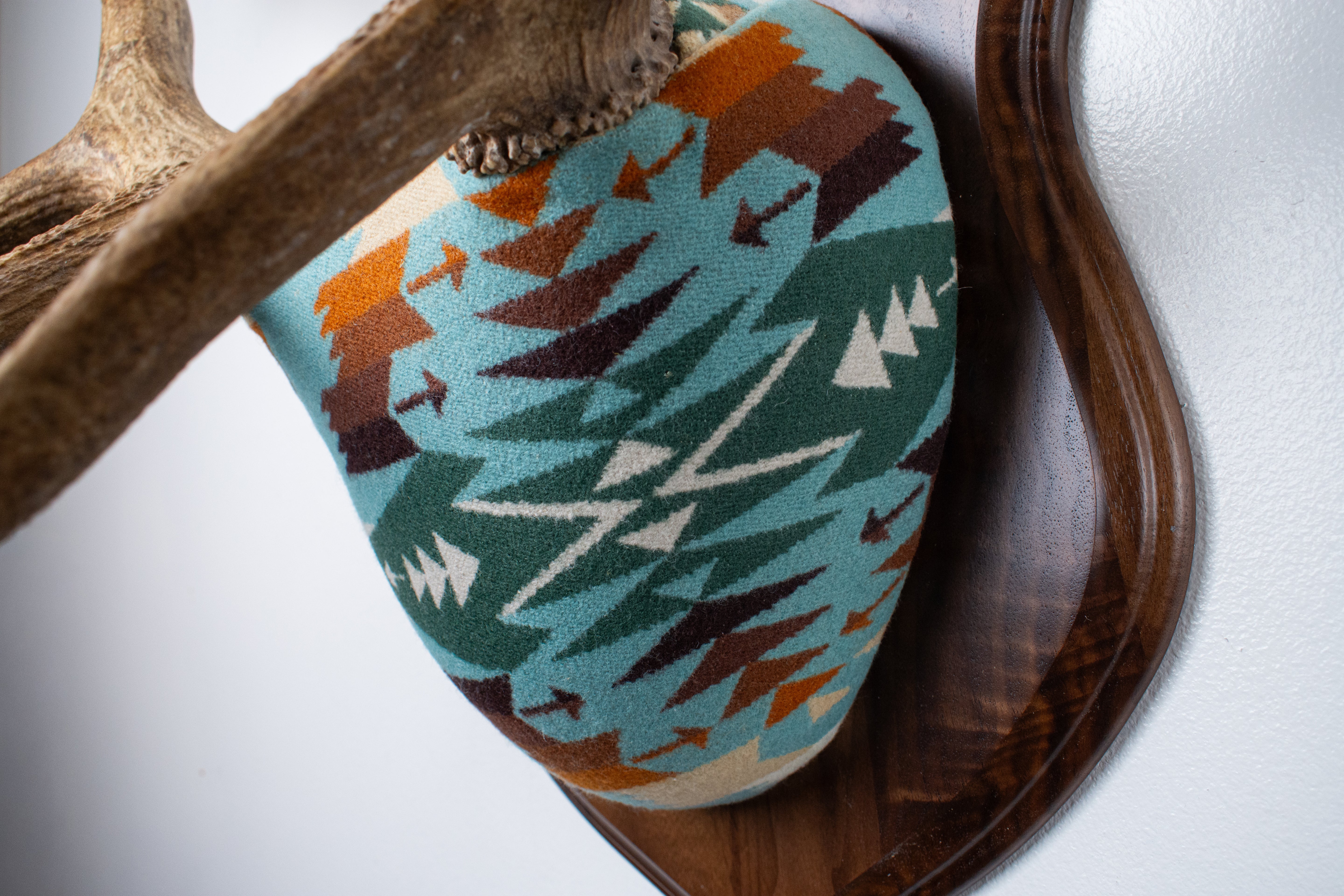 Elk Antler Mount | Juniper | 16